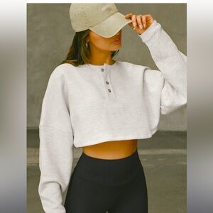 Henley crop sweatshirt in heather grey- size s/m